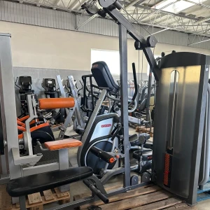 Maszyna do ćwiczeń mięśni najszerszych grzbietu ściąganie z góry/wiosłowanie, Pulldown/Mid Row, Impulse